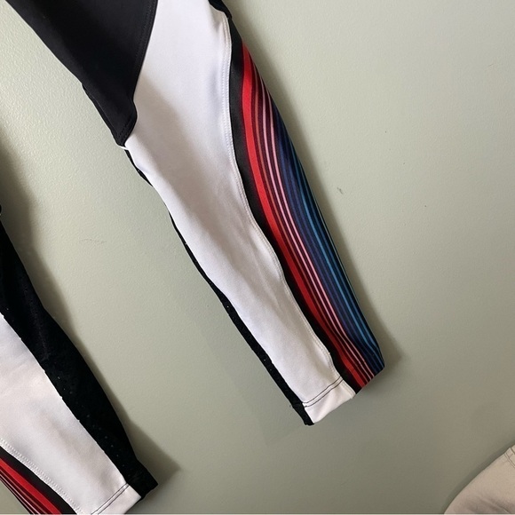 925 ft PELOTON MESH FULL LEGGINGS SIZE SMALL - Picture 8 of 13